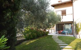 Apartment San Remo With Pool